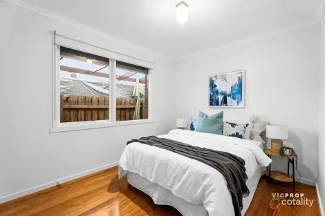 Property photo of 44 Gillespie Road St Albans VIC 3021
