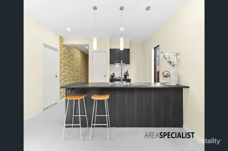 Property photo of 17 Aspendale Place Lyndhurst VIC 3975