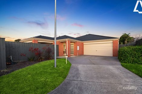 11 Stockhaven Cct, Langwarrin, VIC 3910