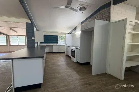 Property photo of 4 Carcoola Court Rocky Point QLD 4874