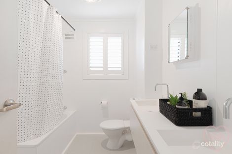 Property photo of 76 Phillip Avenue Downer ACT 2602