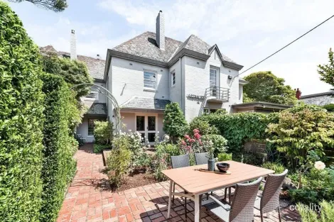 Property photo of 2/5 Webb Street Brighton VIC 3186