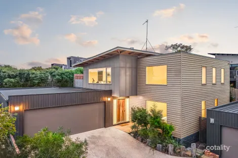 8b Driftwood St, Ocean Grove, VIC 3226