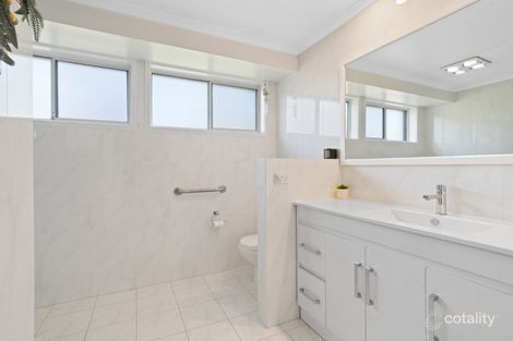 Property photo of 10 Grazier Place Minchinbury NSW 2770