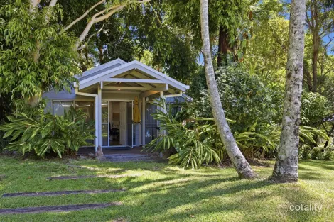 Property photo of 22 Evergreen Drive Elanora QLD 4221