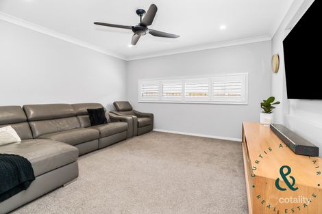 Property photo of 135 Sunningdale Circuit Medowie NSW 2318