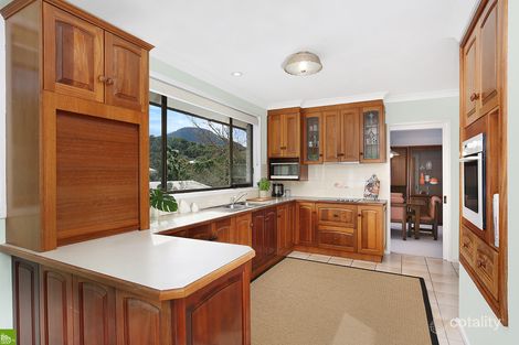 Property photo of 82 Jacaranda Avenue Figtree NSW 2525