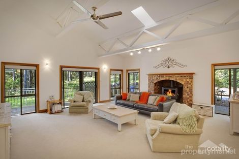 Property photo of 24 Treelands Drive Jilliby NSW 2259
