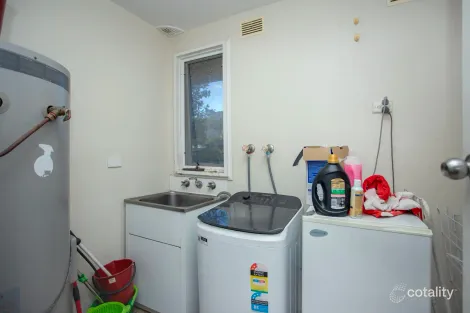 Property photo of 5 Pindari Crescent Taree NSW 2430