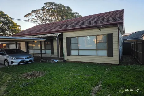 11 Kerrie Cres, Peakhurst, NSW 2210