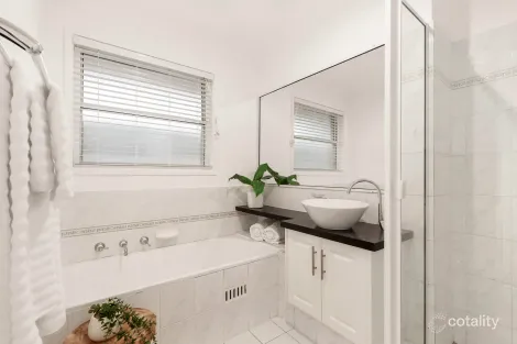 Property photo of 19 Fennell Street Fassifern NSW 2283