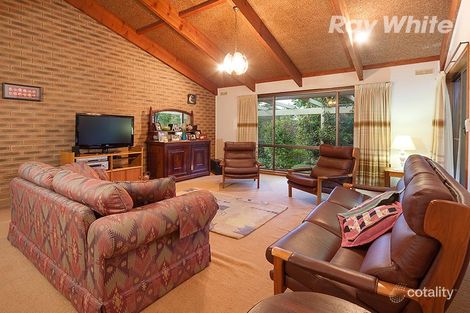 Property photo of 24 Beard Crescent Wodonga VIC 3690