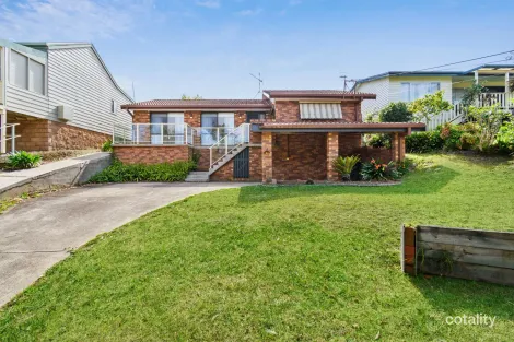 Property photo of 15 Irene Avenue Batehaven NSW 2536