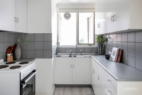 Property photo of 21/240 Domain Road South Yarra VIC 3141