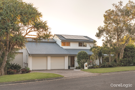 Property photo of 21 Wavecrest Drive Castaways Beach QLD 4567