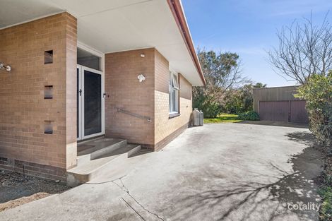 34 Neill St, Beaufort, VIC 3373