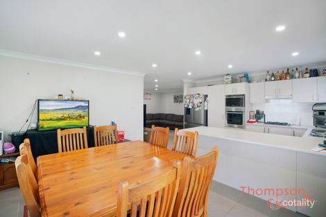 Property photo of 11 Andrew Court Rutherford NSW 2320