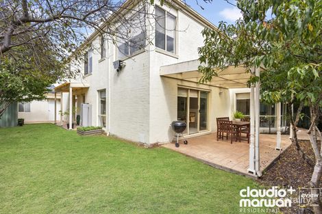 Property photo of 62 Rhodes Parade Oak Park VIC 3046