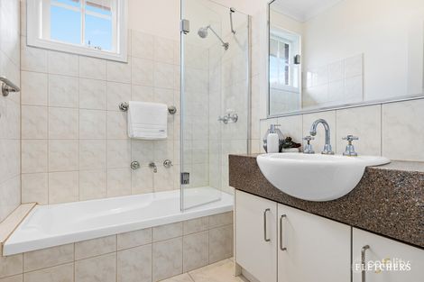 Property photo of 2/20 Parring Road Balwyn VIC 3103