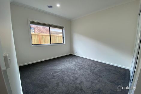 71 Elpis Rd, Weir Views, VIC 3338