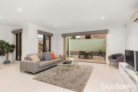 Property photo of 17 Brockhoff Drive Burwood VIC 3125