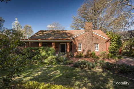 Property photo of 16 Macquarie Street Barton ACT 2600