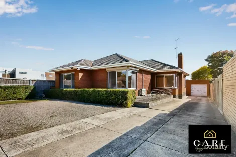 35 Pickett St, Dandenong, VIC 3175