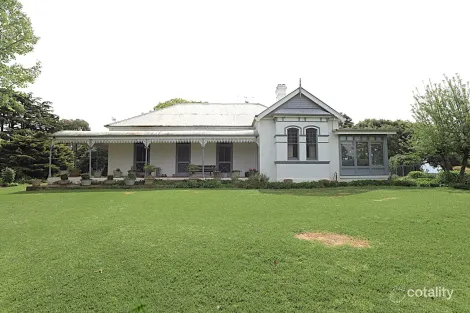 1001 Cullinga Rd, Wallendbeen, NSW 2588