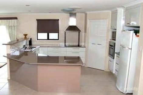 Property photo of 3 Lakeridge Drive Dundowran QLD 4655