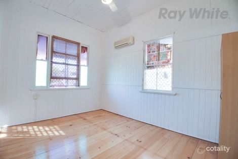 Property photo of 46 Blackstone Road Newtown QLD 4305
