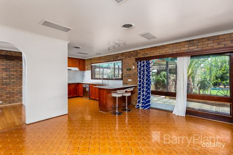 Property photo of 34 Huntingfield Drive Hoppers Crossing VIC 3029