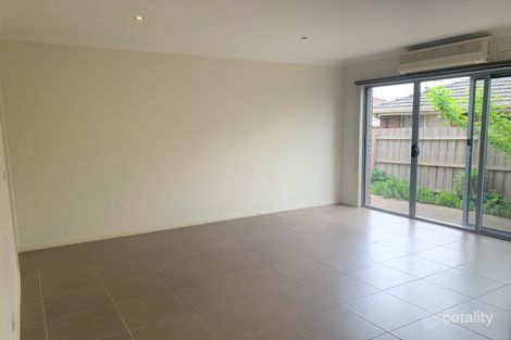 Property photo of 2/23 Olive Street Reservoir VIC 3073