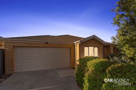 Property photo of 42 Howqua Way Manor Lakes VIC 3024