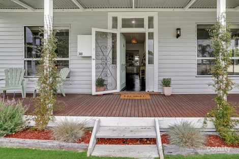 Property photo of 38 Mount Napier Road Hamilton VIC 3300