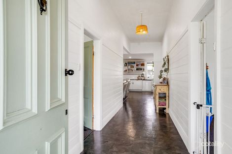 Property photo of 38 Mount Napier Road Hamilton VIC 3300