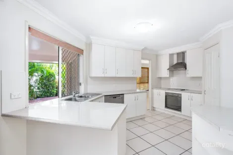 Property photo of 14 Constantia Crescent Frenchville QLD 4701