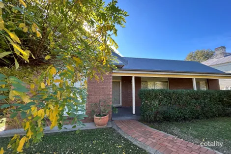 6 Middle St, Grenfell, NSW 2810