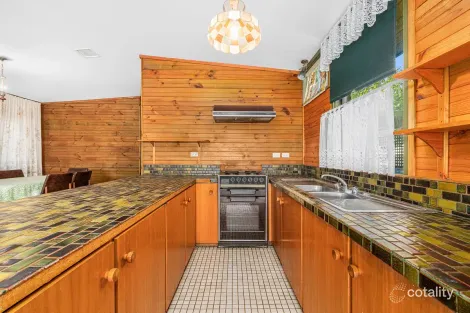 Property photo of 30 Katrina Crescent Glenmaggie VIC 3858