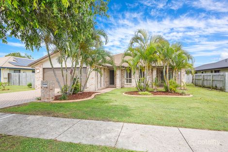 32 Reeders St, Sandstone Point, QLD 4511