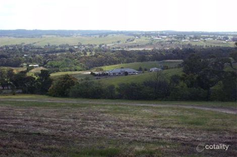 Property photo of 3 Cochrane Court Wandong VIC 3758