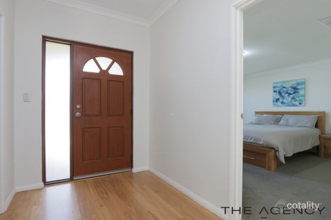 Property photo of 30 Pelham Gardens Canning Vale WA 6155