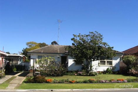 4 Bolton Ave, Mount Pritchard, NSW 2170