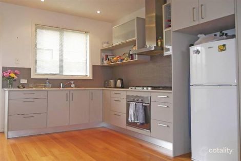 Property photo of 122 Stephen Street Yarraville VIC 3013