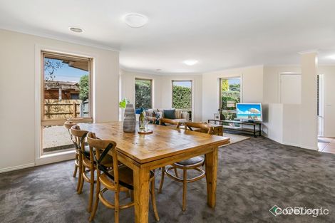 Property photo of 32 Paperbark Drive Mount Martha VIC 3934