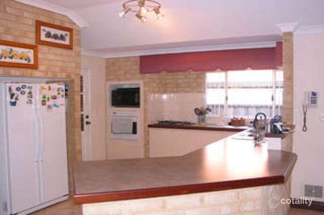 Property photo of 11 Rudd Cove Canning Vale WA 6155