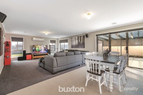 Property photo of 18 Crown Street Sebastopol VIC 3356