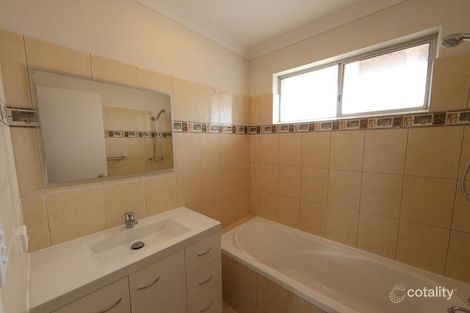 Property photo of 1/29-31 Weatherill Way Noranda WA 6062