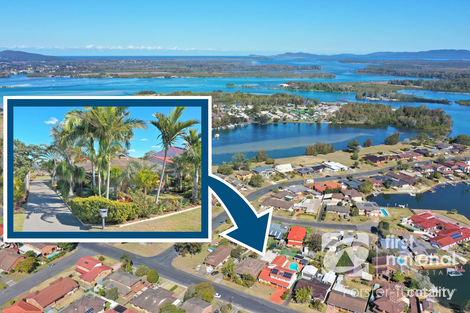 44 Taree St, Tuncurry, NSW 2428