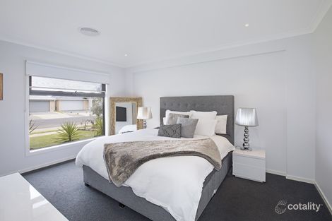 Property photo of 74 Coastside Drive Armstrong Creek VIC 3217