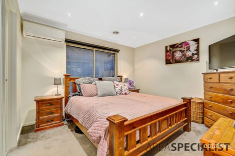 Property photo of 15 Brentwood Drive Cranbourne North VIC 3977